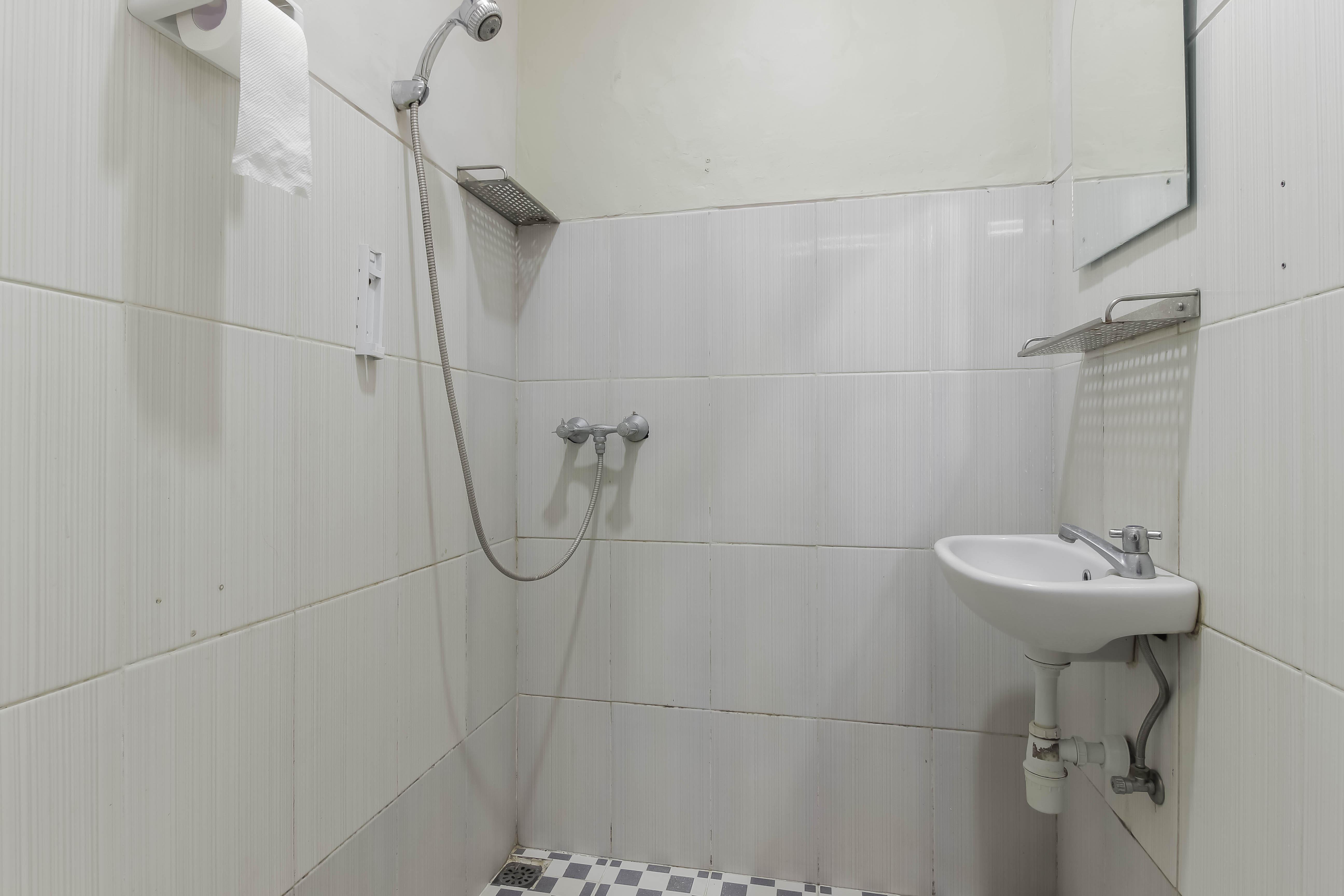 Reddoorz Plus Near Lippo Cikarang Mall 베카시 외부 사진